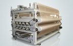 Dual Net Press Nonwoven Cooler